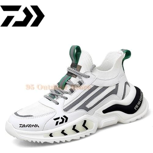Daiwa Men Hiking Fishing Shoes Mountain Climbing Anti-skid Boots Outdoor Athletic Anti-wear Breathable Waterproof Fishing Shoes