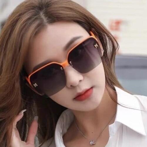 2021 Fashion Frameless Cut Edge Square Womens Sunglasses Korean Round Frame Gradient Sun Glasses Female Vintage Shades Eyewear