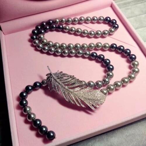 Hot sale black gray white gradient shell pearl feather clasp long sweater chain necklace