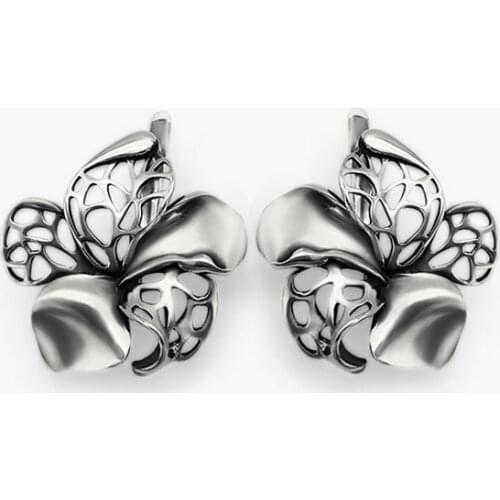 Юмила Dangle Earrings