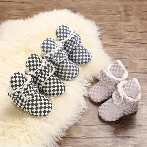Womens And Mens Baby Fashion Checkerboard Winter New Warm Comfort Baby Boots 0-18 Months Baby Casual Walking Shoes