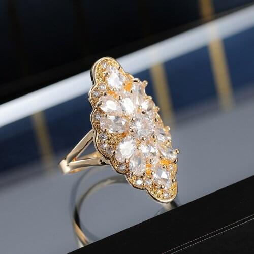 Classic Design Baroque Princess Flower Modelling CZ Crystal Ring 2021 Luxury Gold Color AAA Zircon Ring Charm Lady Party Jewelry