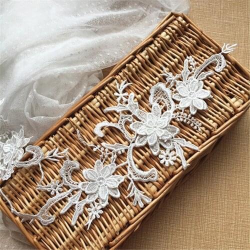 Maxsin 1 Pcs High Quality Water-Soluble White Embroidery Lace Flower Stickers Wedding Dress Headdress Clothes Accessories Patch