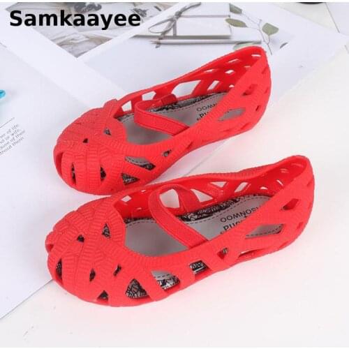 2-8y Kids Clogs Mules Children Shoes Baby Slippers Girls Sandals Toddler Jelly Flats Non-Slip Hollow Princess Beach Shoes Y14