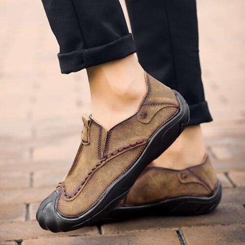 2021 Hot Selling Summer New Fashion Flat Casual Leather for Male Comfortable Light Loafers Casual Male Moccasins Slip on Loafers