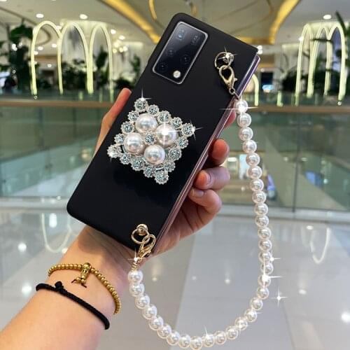 Luxury Diamond Folding Stand Holder Phone Case For Samsung Galaxy Z Fold 3 2 5G Cover With Pearl Chain Bracelet Capa Conque