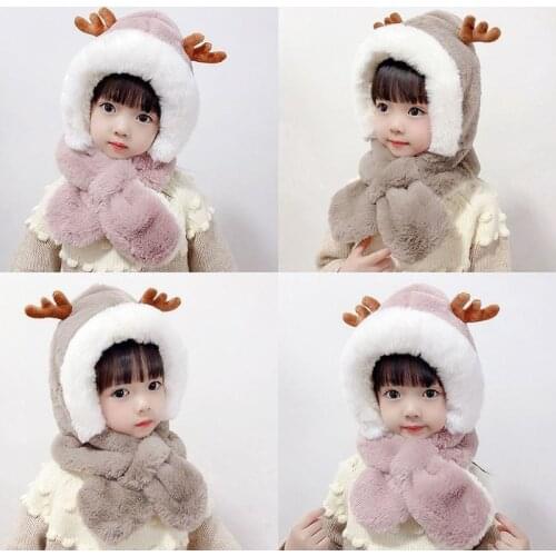 New Winter Childen Novelty Beanies Caps Girls Warm Cute Reindeer Antlers Hat Casual Plush Hat Scarf Set Casual Kids Caps Present