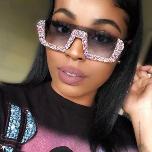 Oversized Luxury Rhinestone Square Sunglasses Women Designer Shades Fashion Large Frames Sun Glasses Female Summer Grey Eyewear