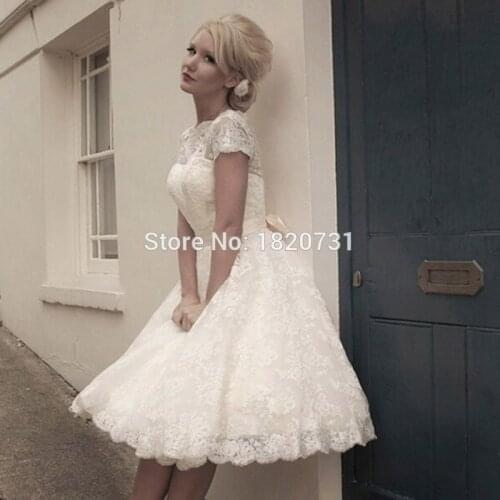 Vestidos de Novia Cheap See through Pretty Appliques Plus size Scoop Knee-Length Lace Short Wedding Dresses Garden Bridal gown