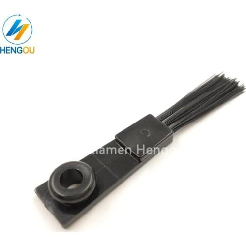 30 pieces free shipping 04.022.069 feeder brush for printing machine GTO52 GTO46 spare parts