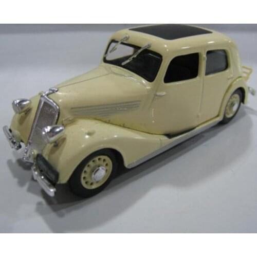 WELLY Diecast 1/43 Scale Classic Car Simulation Alloy Model Collectibles Gift Ornaments Display Hot Toys