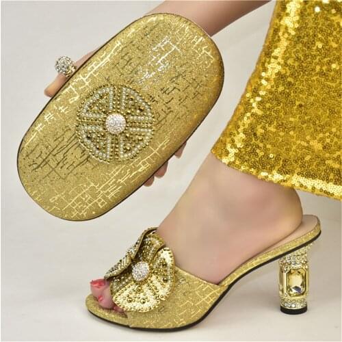 Slippers Convenient Fashion Newest High Quality With Flower Sweet Elengant Golden Color Ladies Shoes and Bag Matching Italian