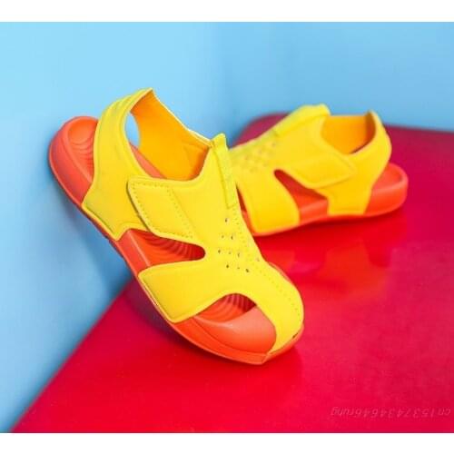Childrens Sandals Boys Beach Shoes Solid Bottom Soft Wear Non-slip Girls Baby Toddler Shoes Kids Barefoot Shoes Outdoor Sneaker