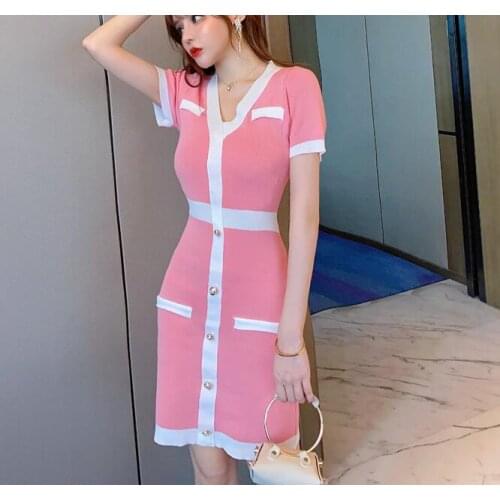 Real shot 2020 new sexy girls color matching knitted mid dress with slim body and buttocks