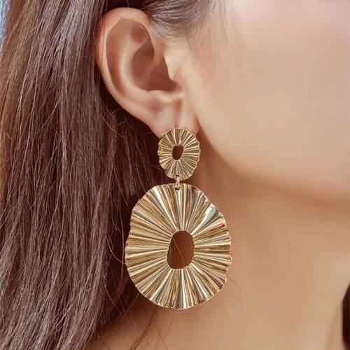 EK2163 Unique Bohemia Irregular Folded Dangle Drop Earrings Women Big Leaf Oval Punk Metal Brincos Statement Jewelry Party Rock
