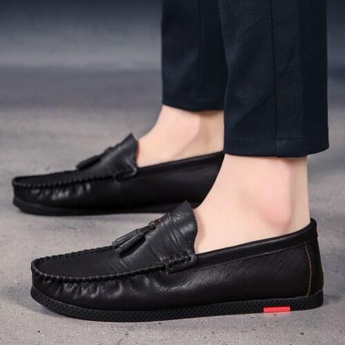 Men Leather Shoes Zapatos De Hombre Loafers Tassel Mens Shoes Sneakers Business Men Shoe Breathable Fashion Wedding Party Shoes