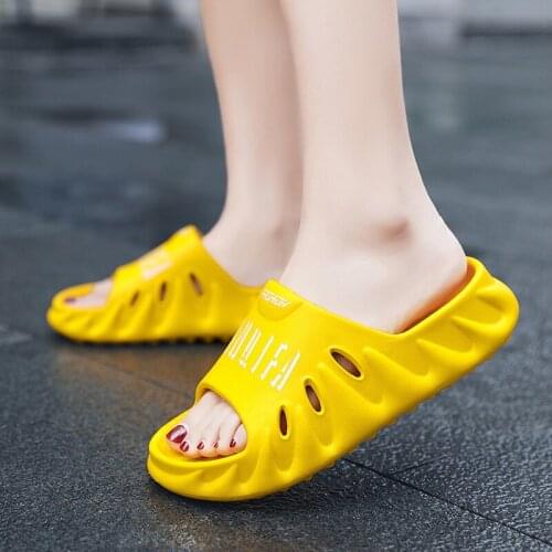 Slippers for men Summer Indoor and Home Non-slip Flip-Flops 2021 New Outdoor Mens Slippers