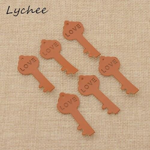 Lychee 20pcs Creative Love English Letters Key Shape PU Leather Garment Labels DIY Craft Sewing Clothes Bag Decor Tags