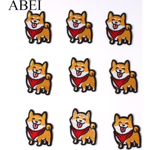 10pcs Embroidered Dog Patches Iron On welsh corgi pembroke Stickers Sewing Animal Badge DIY Jeans Coats Sweaters Fabric Applique