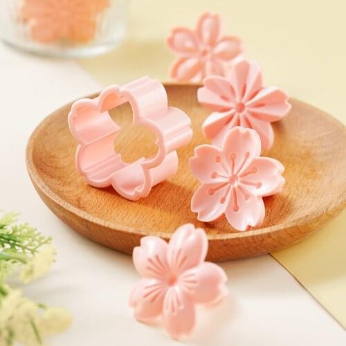 5pcs/set Sakura Cookie Mold Stamp Biscuit Mold Cutter Pink Cherry Blossom Mold Flower Charm DIY Molds Fondant Baking Accessories