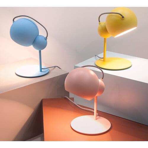 Nordic Iron Table Lamps for Living Room Bedroom Bedside Desk Lamp Modern Led Metal Stand Light Study Reading Lighting Home Decor