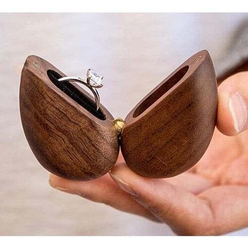 50% Hot Sales Heart Shaped Ring Box Wooden Storage Case Wedding Proposal Jewelry Container