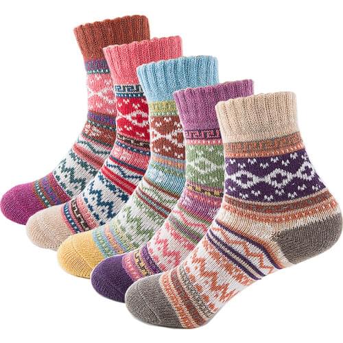 Autumn Winter Thick Warm Womens Socks Lovely Sweet Classic Colorful Multi Pattern Wool Blends Literature Art Style Cashmere Sock