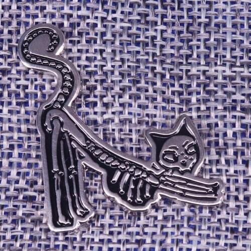 Cat skeleton enamel pin spooky X-Ray cats brooch Scary animal jewelry