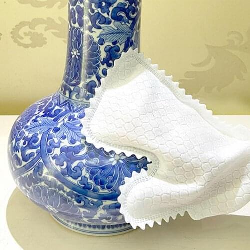 10Pcs Disposable Fish Scale Design Garden Cleaning Non Woven Fabric Rhomboid Surface Dishwashing Gloves for Kitchen Tools