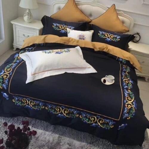 Queen King size 100S Egyptian cotton Luxury blue Bedding Set Golden Embroidery Duvet cover Bed cover Bed sheets set 4pcs white