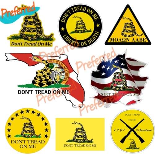 Don't Step on Me Snake Infested Warning Sign Car Sticker Waterproof Motorcycle Window Stickers PVC 13cm X 11.4cm