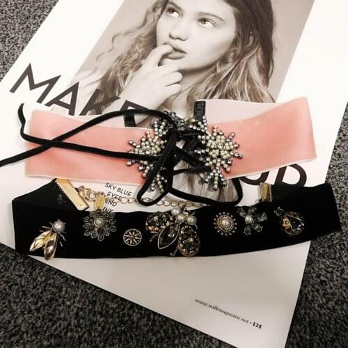 Women winter handmade crystal bee statement choker Cloth collar Necklace