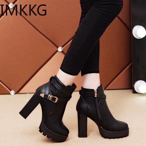 Square Heel Ankle Boots Zapatos De Mujer Botas 2019 New Autumn and Winter Boots Button High Heels Shoe Fashion F90321