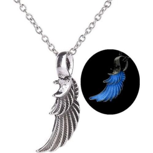 Women Fashion Glowing In The Dark Angel Wing Pendant Necklace Jewelry Hot Sale Retro Wing Luminous Necklace for Men Accesories