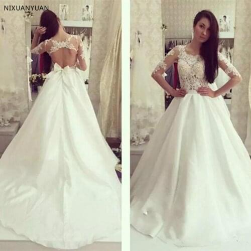 2021 Elegant A-line Beach Wedding Dresses Backless Appliques Satin Sweep Train 3/4 Sleeve Formal Bridal Wedding Gowns