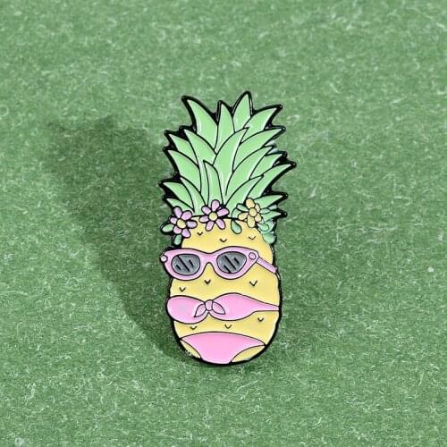 Ms. Pineapple Fun Enamel Pin Beach Bikini Sunglasses Fruit Summer Lapel Pins Clothes Bag Brooch for Friends Cartoon Jewelry