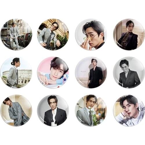 12 PCS Zhu Yilong Photos Badge Brooch Ornaments Insignia China TV Drama Program Male Art Picture Badge Christmas New Year Gift