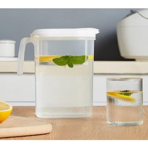 1.8L Water Bottle Large Capacity Reusable Water Jug Transparent Juice Cold Water Kettle Pot with Lid Teapot with Handle