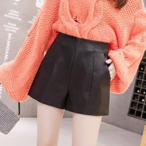 High Waist Pu Leather Shorts Womens 2020 New Fashion Thin Black Wide Leg Shorts Womens For Autumn Winter Casual