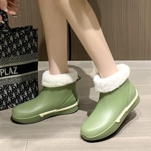 Short tube fashion rain boots woman size 36-40