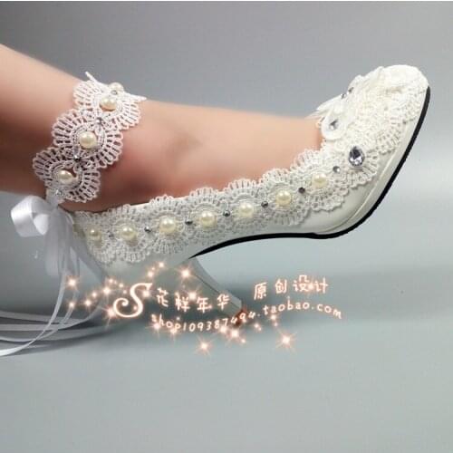Lace flower wedding shoes bride super high heel Pearl crystal wedding photo Bridesmaid one word Wristband