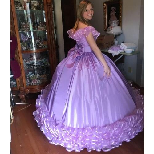 YiMinpwp Vintage Ball Gown Quinceanera Dresses Off Shoulder Pleats Ruched Big Bow Girls Formal Prom Party Gowns for Sweet 16