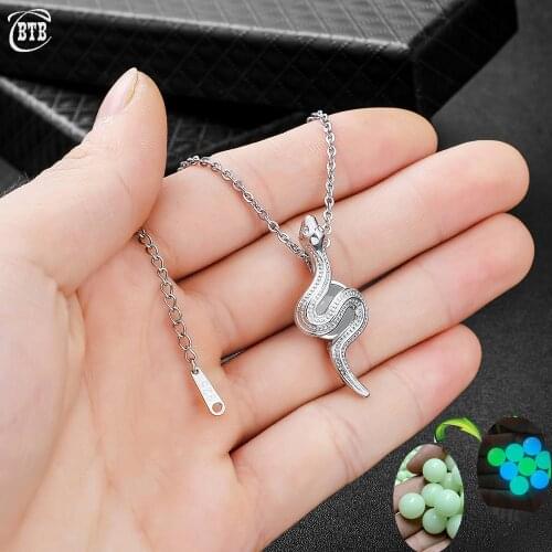 Silver Color Sexy Snake New Fluorescent Necklace Fashion Jewelry Glowing In The Dark Luminous Choker