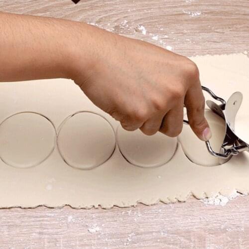 304 Stainless Steel Dumpling Peeling Tool Rotate 360 Degrees Convenient Easy To Disassemble Pastry Tool Artifact Creative Roller