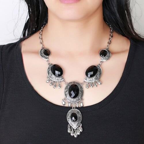 Bohemian European necklace creative fashion jewelry necklace fashion multi-layer turquoise stone ladies western necklace