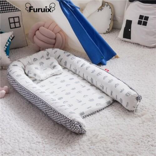 Folding Removable and Washable Portable Anti-pressure Crib Bed Bionic Full Detachable Baby Pillow Travel Crib