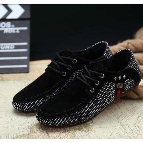 2021 Spring And Autumn New Casual Shoes Breathable Non-Slip Peas Shoes Soft Bottom Driving Shoes Lazy Shoes Mens flat Loafers