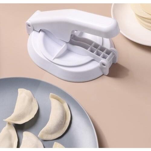 NEW Kitchen Dumpling Molds plastic Dough Press Dumpling Pie Ravioli Mould Cooking Pastry Chinese Food Jiaozi Maker Pastry Tool
