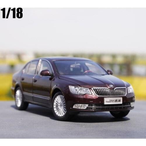 Original Box 1:18 Skoda Superb Alloy Diecast Metal Car Model Toy For Kids Gifts Toy Collection Free Shipping
