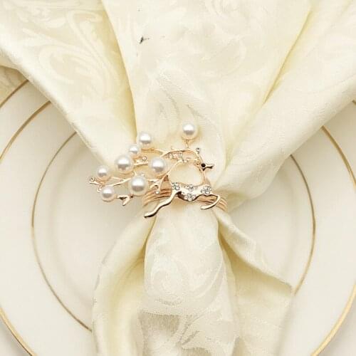 1PC Buckle Napkin Ring Reusable Napkin Rings for Wedding Christmas Rose Gold Pearl Christmas Fawn Napkin Ring Metal Napkin